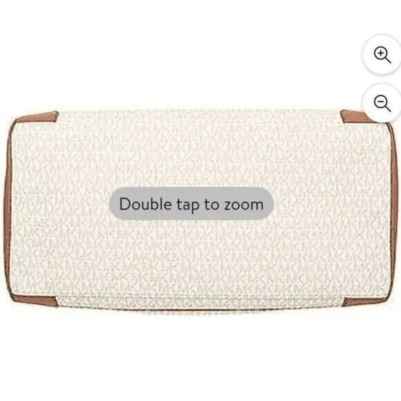 Michael Kors Travel Large Duffle Bag in PVC Signature (vanilla) - Picture 6 of 9